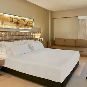 Hotell Nh Dona Ines